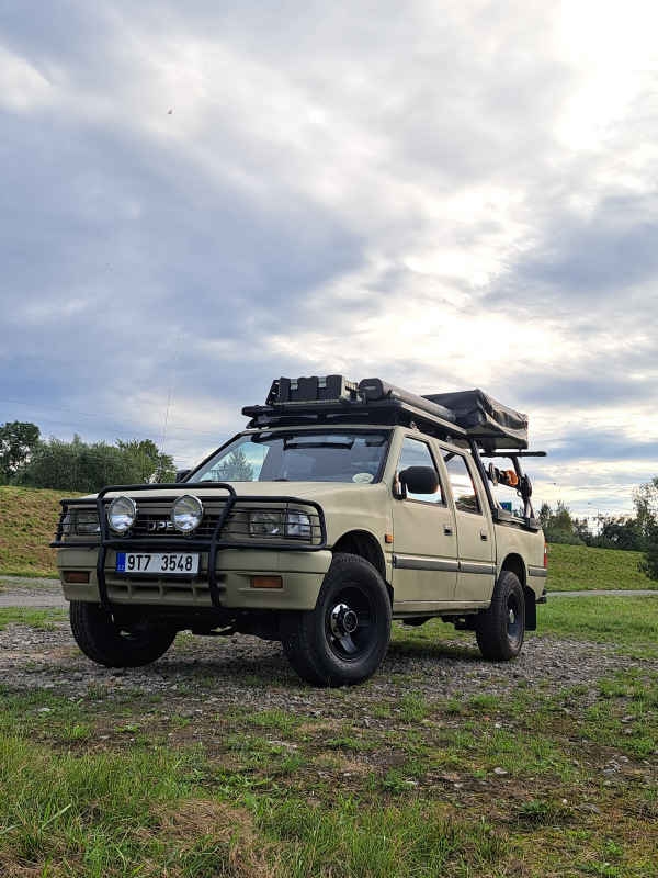 Opel Campo 2.5 TD Crew Cab Pickup 4x4 2