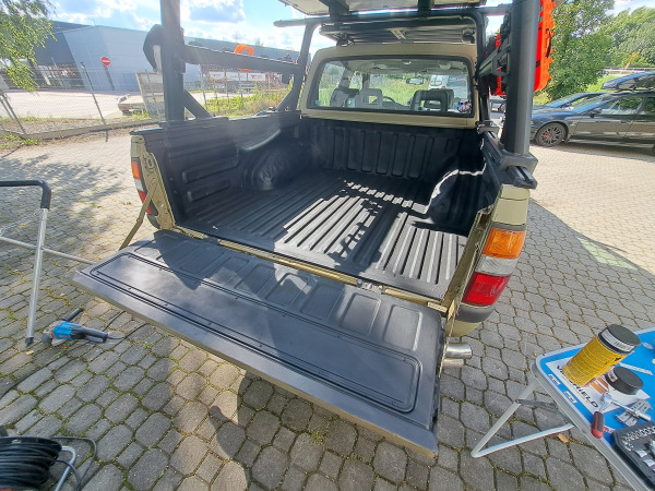 Opel Campo 2.5 TD Crew Cab Pickup 4x4 10